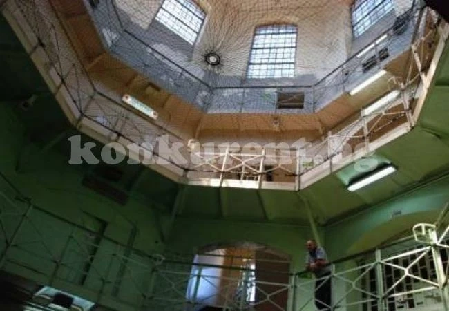 Шатката и Хосе работили като параджии в затвора, затова успели да избягат