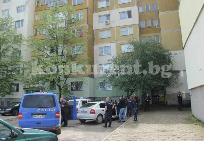 Само в Конкурент: Валери бере душа в болницата