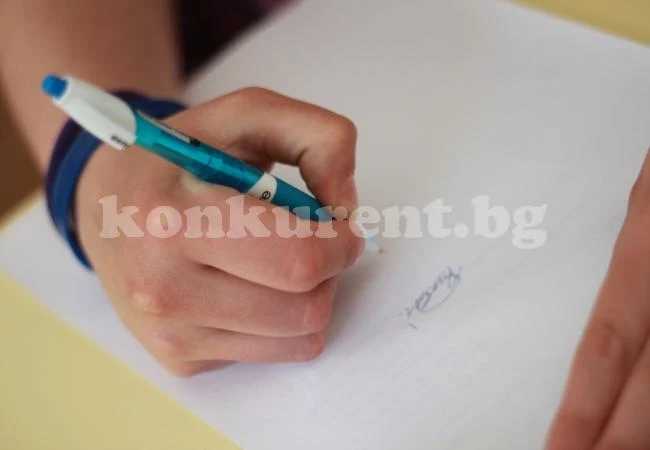 10 000 подкрепиха писмото до Шулц и Юнкер