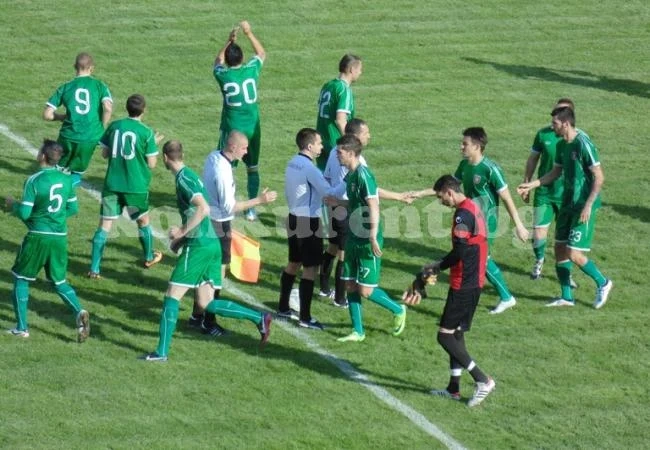 Ботев надигра Хасково, но си тръгна с гол пасив