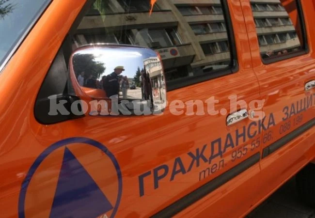 Две къщи са били наводнени от проливните дъждове