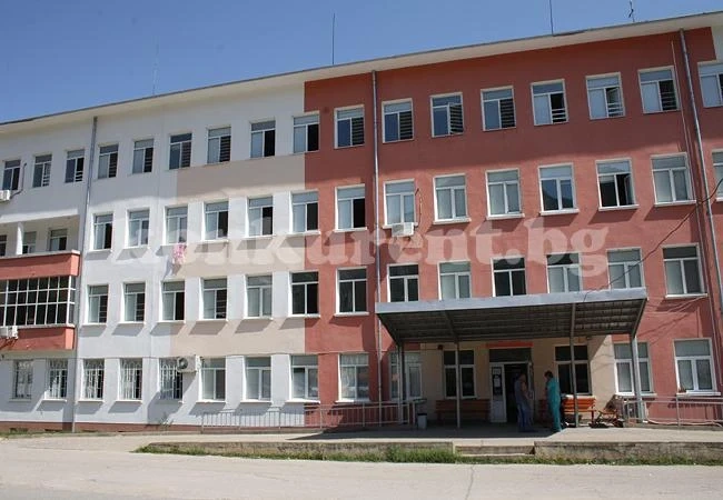 Пешеходец потроши крак, пресичал неправилно