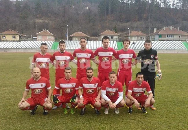 9 от Ком губят от Локо /ГО/