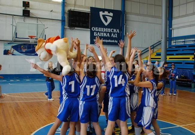 БК Монтана триумфира с титла