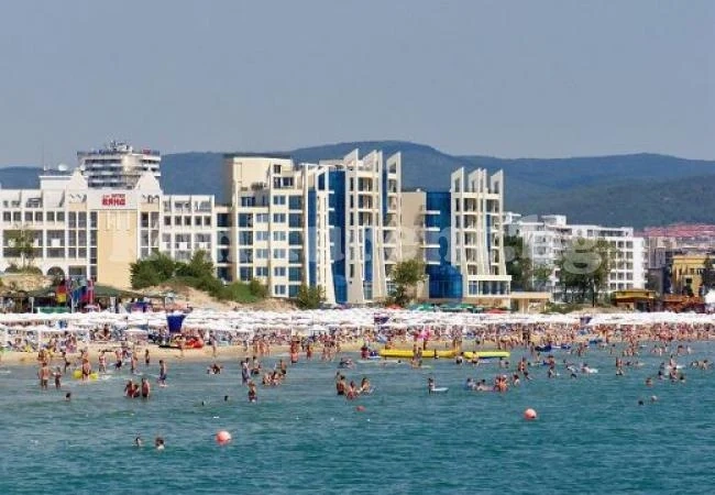 При ранно море може и под 40 лв. за 5-звезден хотел
