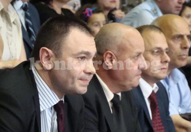 Пак гледат мярката на бандата на Димата