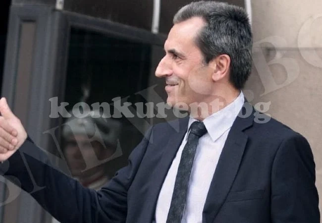 Кабинетът „Орешарски” оцеля, вотът на недоверие не мина