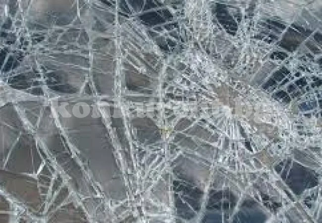 Потрошиха стъклата на детския комплекс в Оряхово
