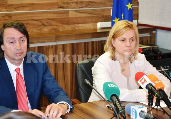 Терзиева: За първи път през лятото ще бъдат обезопасени част от неохраняемите плажове