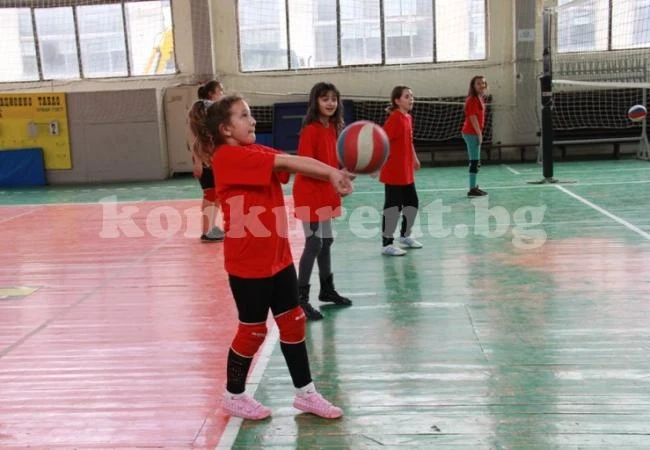 Момичета на Аглая се класират за финали