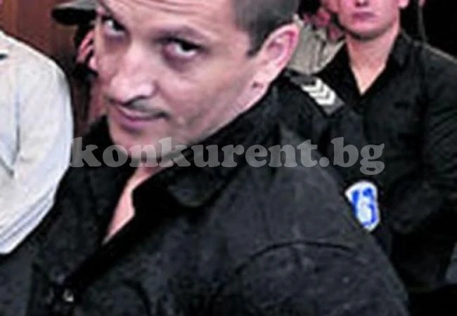 Човек на Галеви излезе от затвора, но се върна за любимото си куче