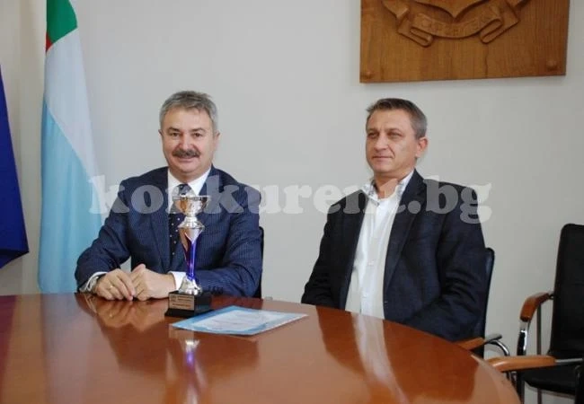 Вихър /Н/ е моралният шампион, според Конов