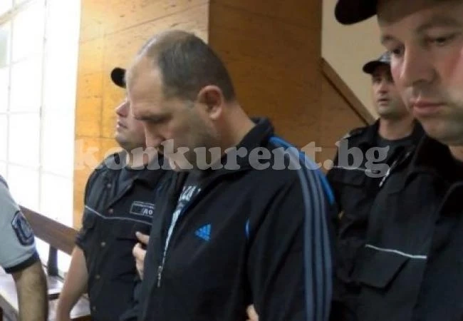 Убиецът на Паоло с домашен арест