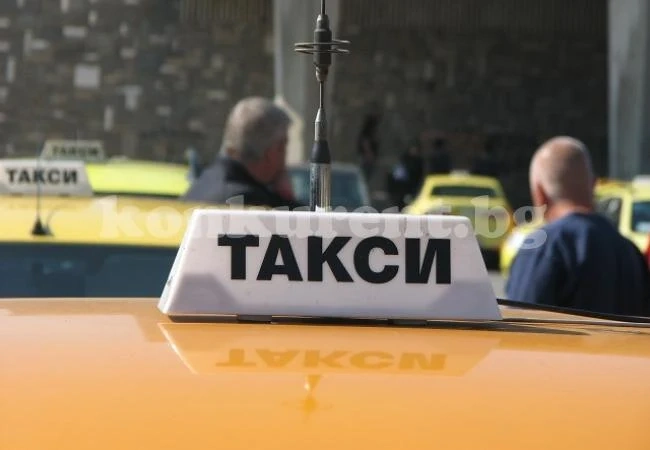Таксиджиите във Враца искат удължаване срока на валидност на разрешителните
