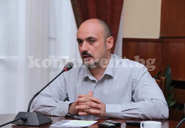Отбелязват годишнина от рождението на Казака