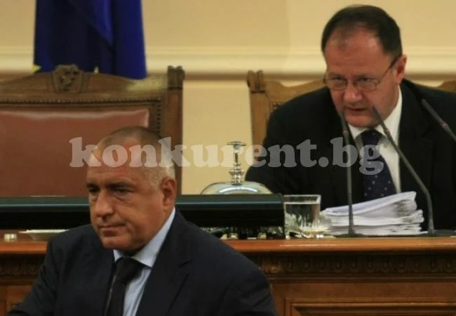 Миков върна стаята на Борисов в Народното събрание и прочутата кафеварка е вътре