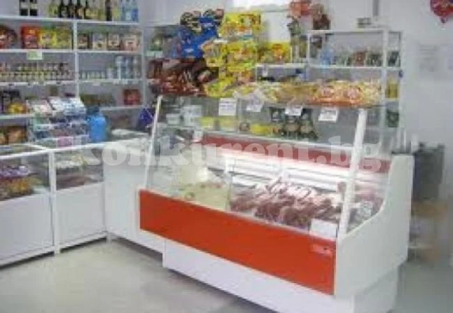 Крадци нападнаха селски магазин