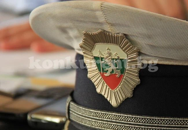 Пироман изрита полицай в главата