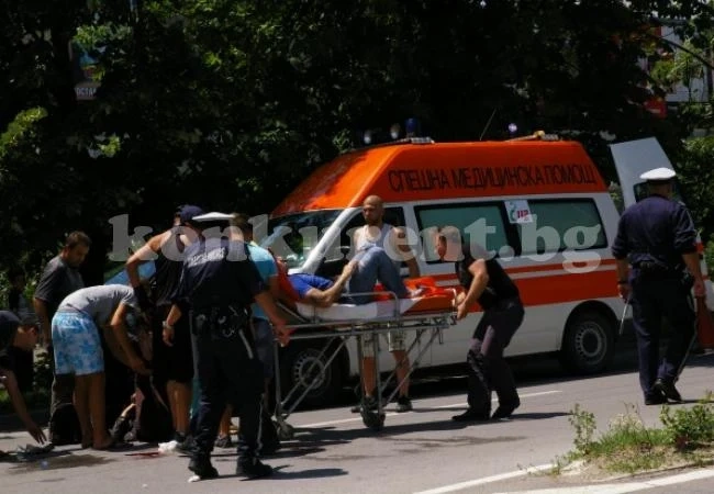 Един е загинал на място, петима са ранени при катастрофата край Враца
