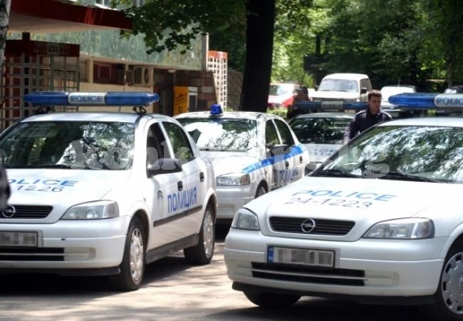 Не могат да изгонят бездомна жена и с полиция