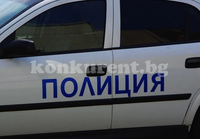 Откраднаха аварирала кола докато шофьорът търси помощ