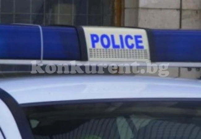 Мъж с „БМВ“ отнесе 3 акта