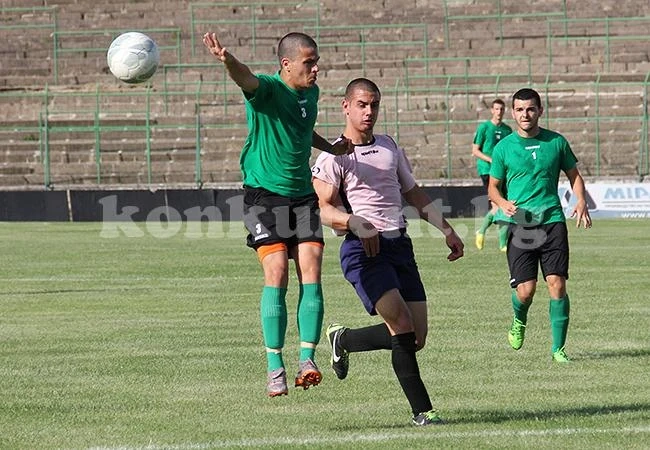 Ботев срази Елит с 4:1 в първа контрола