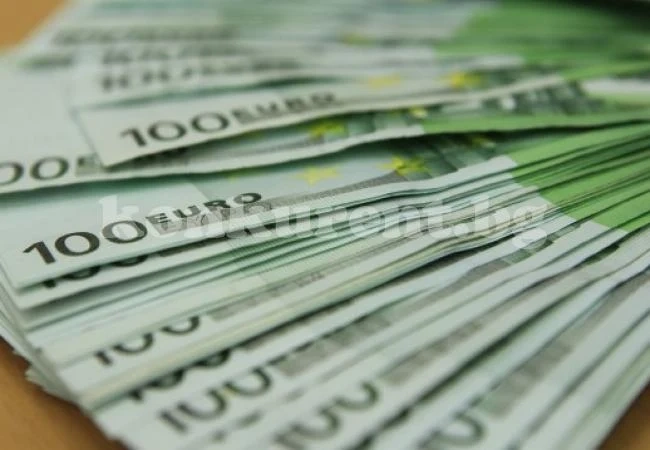 Араби оставили 2000 евро бакшиш
