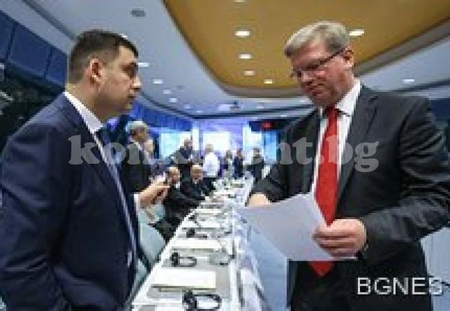 Международните донори на Украйна искат реформи срещу помощ
