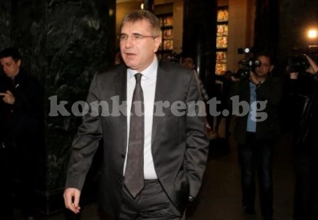Оправдаха Ковачки по делото за укриване на данъци 