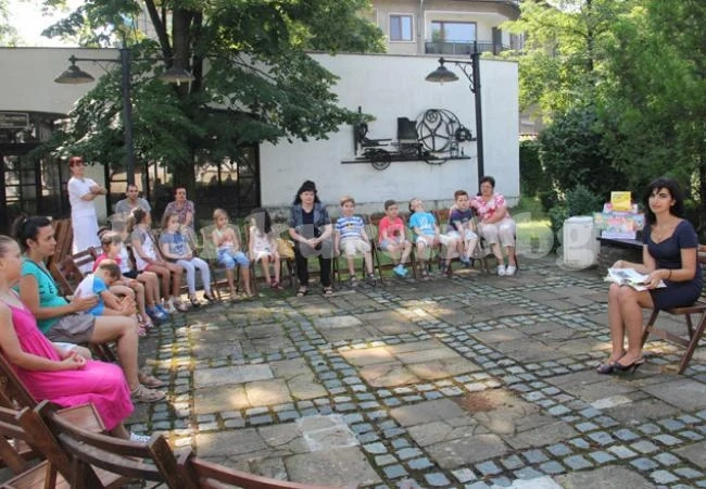 Гласът на Областна чете за Хитър Петър