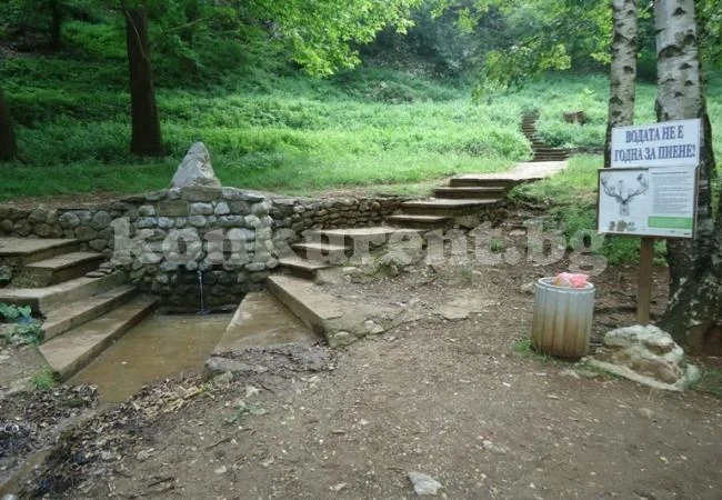 Водата от две чешми край Враца не става за пиене 