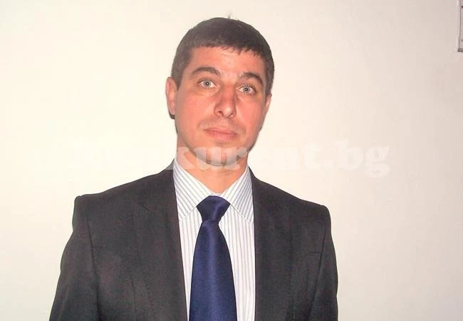 Разследват кмет от врачанско за далавери с имоти