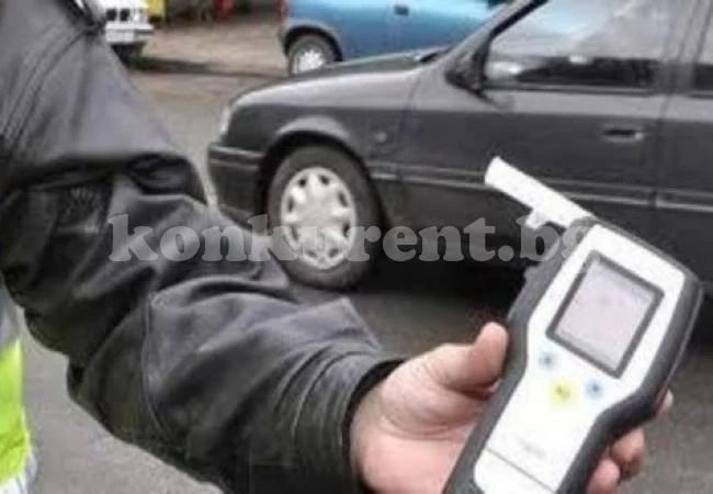 Шофьор с 3,71 промила алкохол получи условна присъда