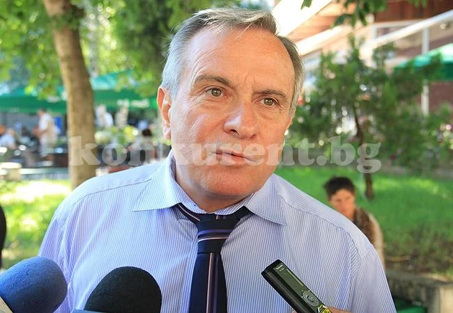 Експертизата на телефона на Ники все още не е готова