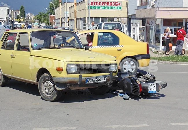 Шофьорът на „Вартбург“-а е виновен за вчерашната катастрофа