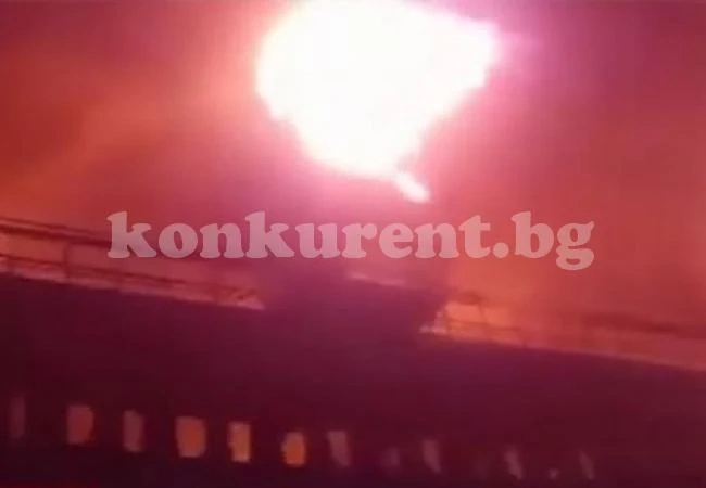 Снаряд подпали завод на Ринат Ахметов край Донецк