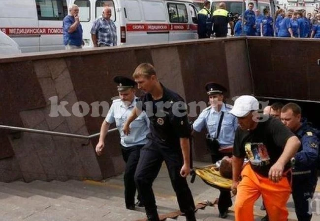Уволниха шефа на московското метро заради катастрофата, отнела 22 живота