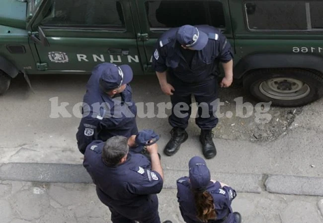 Полицаи в шок! Хванаха 15-годишен пиян зад волана 