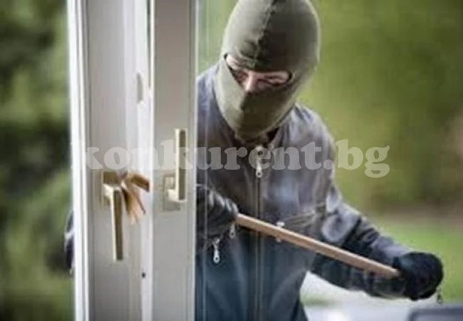 Бурканбанк събуди апашите