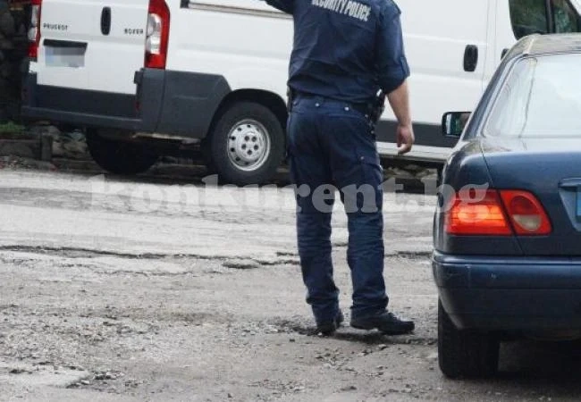 Граната блокира улица в центъра на Варна