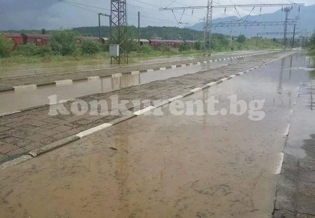 Снимки от потопа в Бели извор
