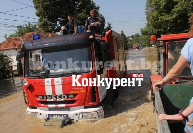 800 души са евакуирани в Мизия