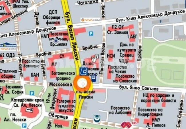 Снимки на филм пречат на трафика около паметника на Васил Левски