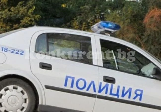 Полицаи пазят лозята и градините край Свиленград