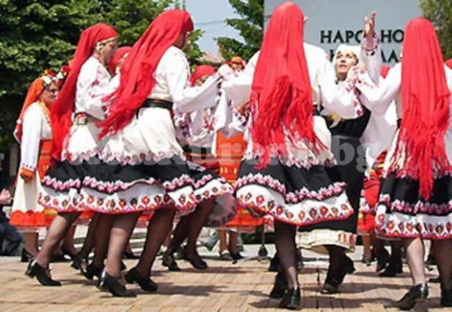 Започва 7-мия фолклорен събор „Тъпан бие, хоро се вие”
