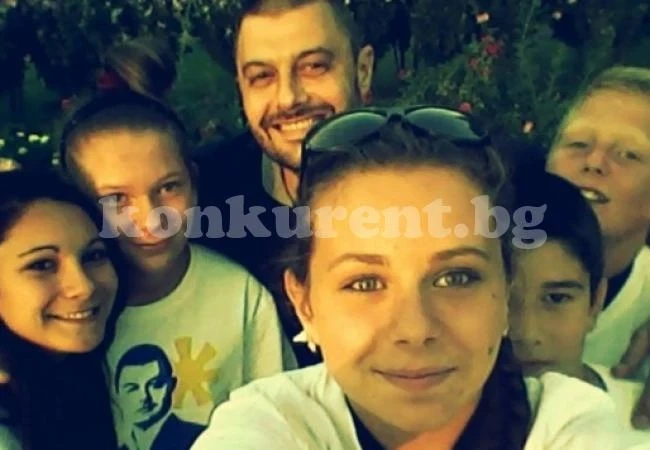 Деца нападнаха Бареков, искат юси с него