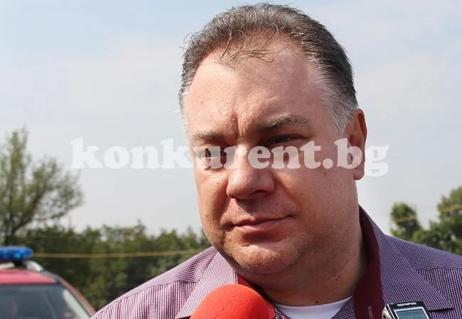 Здравният министър спря обществени поръчки за близо 30 милиона 