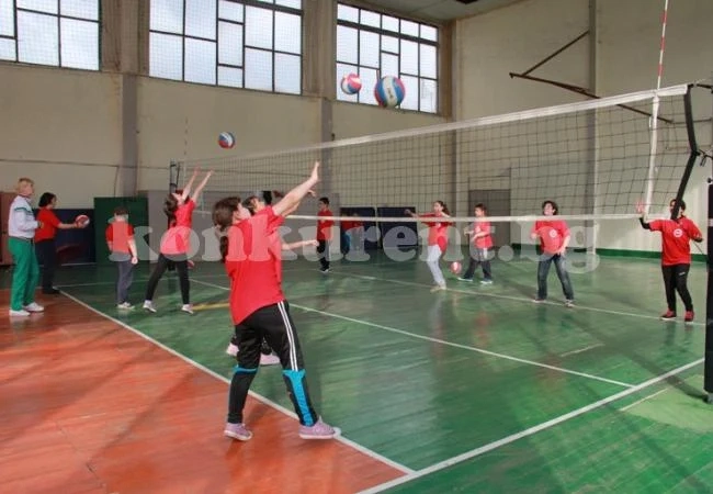 ВК Ботев продължава уроците за деца по програма