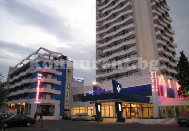 Крадци бият полицаи в Слънчев бряг